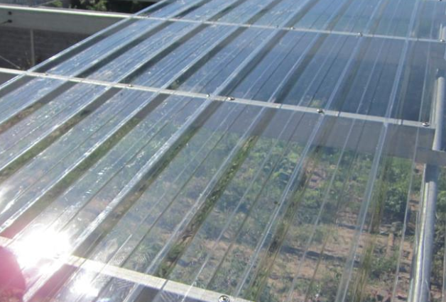 采光瓦的“漫散射”优势是什么？杜绝光斑，光照更柔和！